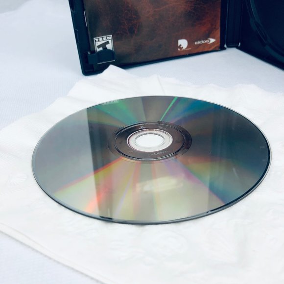 PS2 PlayStation 2 Lara Croft Tomb Raider Legend NTSC U/C includes Manual - Picture 5 of 7